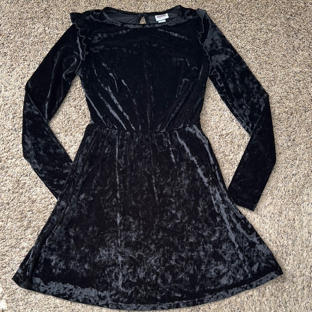 Mossimo Supply Co. Women's Junior Black Velvet Dress Size XS